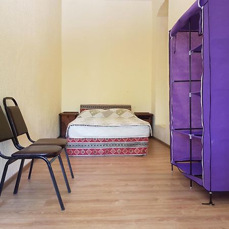 Tbilisi Yard Hostel Esterno foto