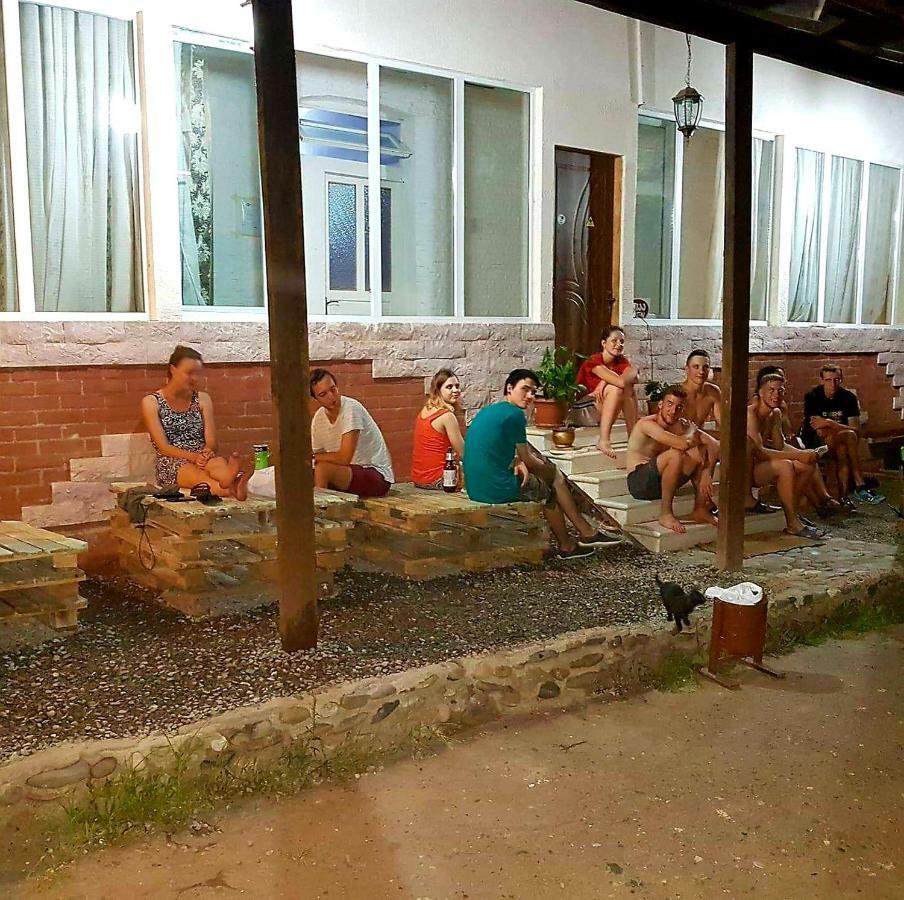 Tbilisi Yard Hostel Esterno foto